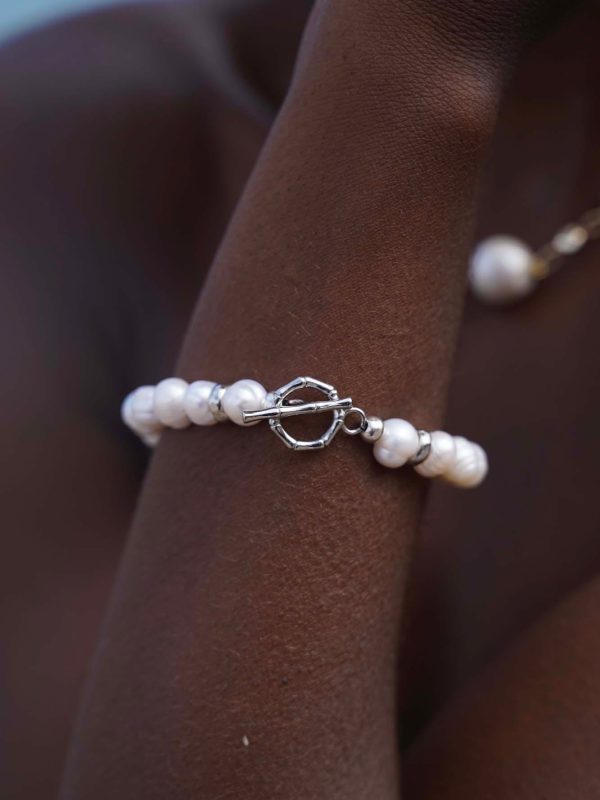 Esperanza Brazalete de Perlas Blanca, Joyería Luison