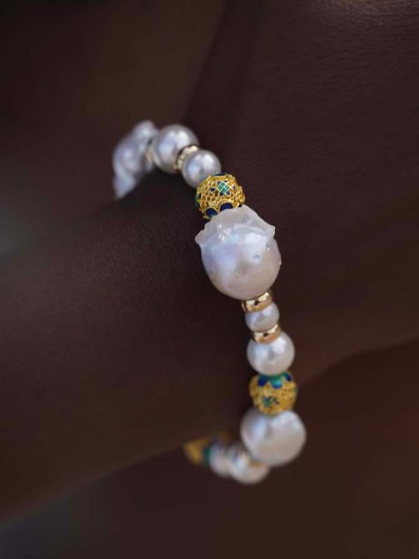 DSC00804-Mejorado-SR Brazalete Corazón de Perla, Joyería Luison