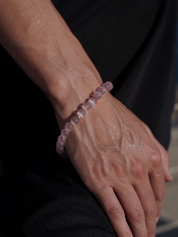 Brazalete Luna Rosa, Luison