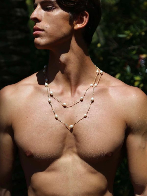 Collares Perla Dorada, Luison