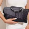 Bolso de Piel con Estampado de Serpiente Negro | LUISON