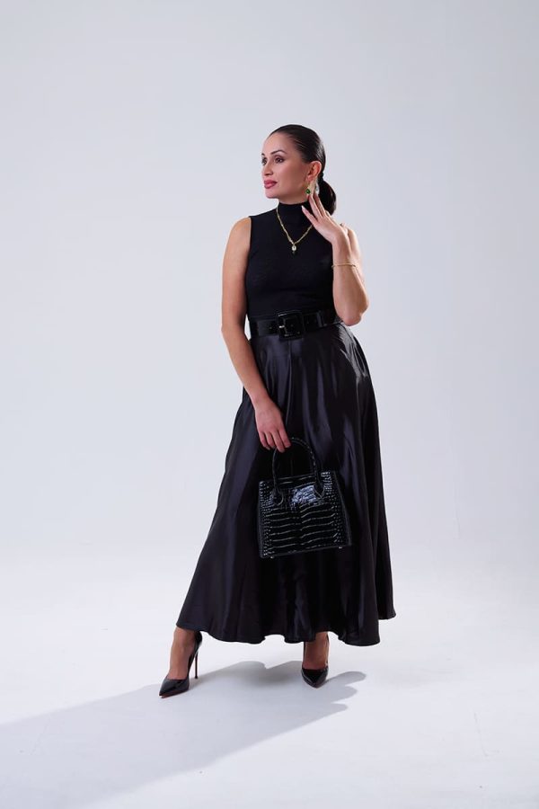 conjunto VIOLIN elegante mujer